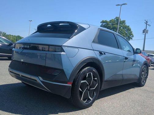 Lucid Blue 2024 Hyundai IONIQ 5 SEL