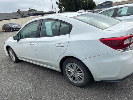 2017 Subaru Impreza 2.0i Premium