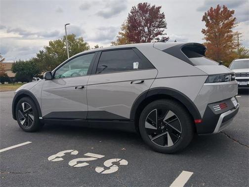 2026 Hyundai IONIQ 5 SEL