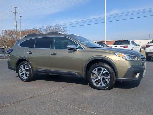 2022 Subaru Outback Touring