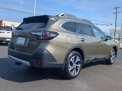 2022 Subaru Outback Touring
