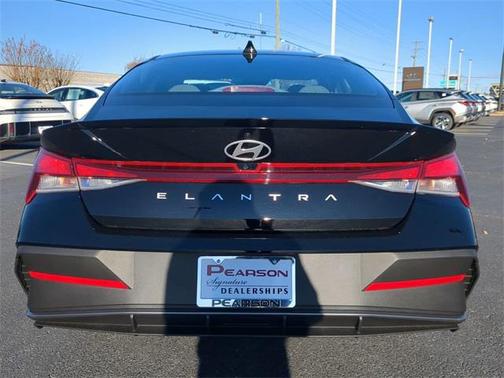 2026 Hyundai ELANTRA Sport