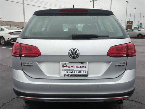 2017 Volkswagen Golf Alltrack TSI SE