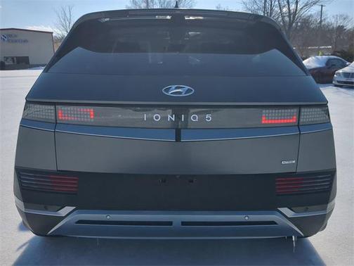 2023 Hyundai IONIQ 5 SEL