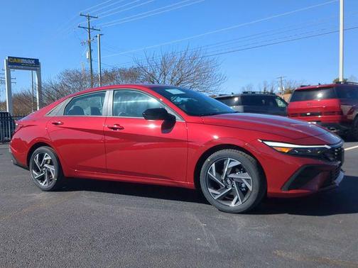 2025 Hyundai ELANTRA Sport