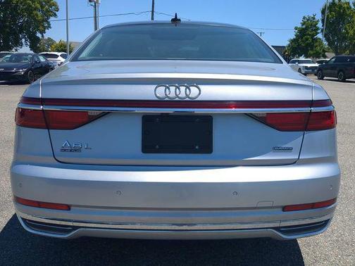 Florett Silver Metallic 2020 Audi A8 L 55