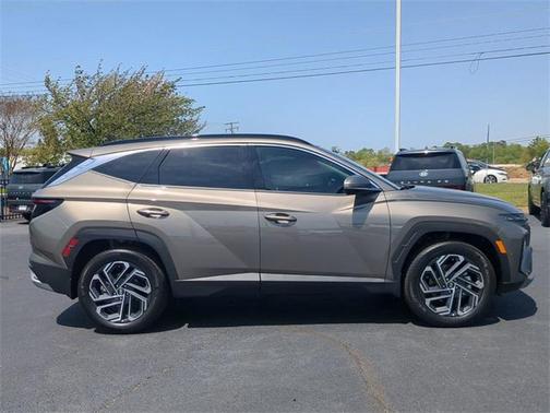 2025 Hyundai TUCSON Hybrid Limited