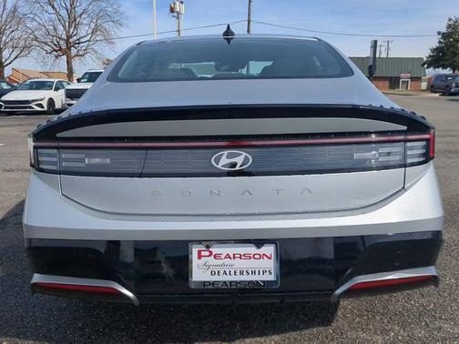 2026 Hyundai SONATA SEL