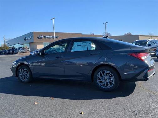 2026 Hyundai ELANTRA HEV Blue