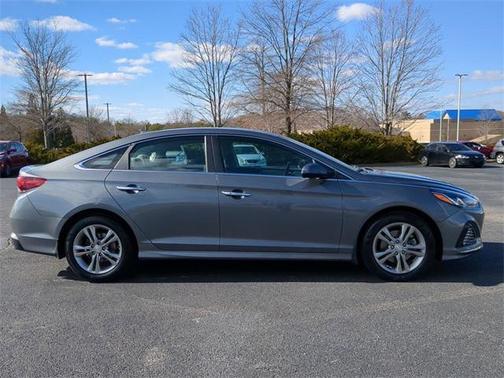 2019 Hyundai SONATA SEL