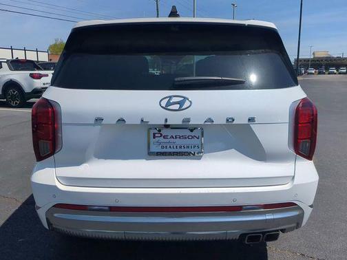 Hyper White 2023 Hyundai PALISADE Calligraphy