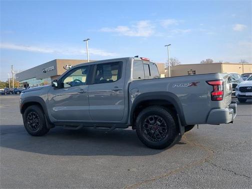 2022 Nissan Frontier PRO-X