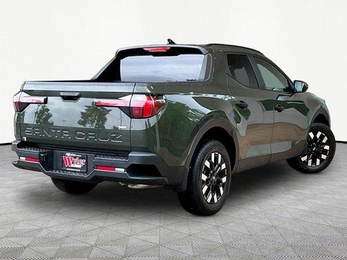 Green 2025 Hyundai SANTA CRUZ SEL