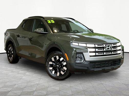 Green 2025 Hyundai SANTA CRUZ SEL