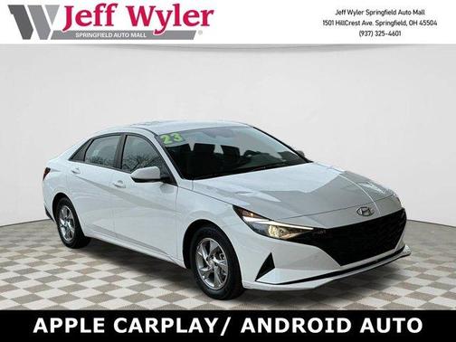 2023 Hyundai ELANTRA SE