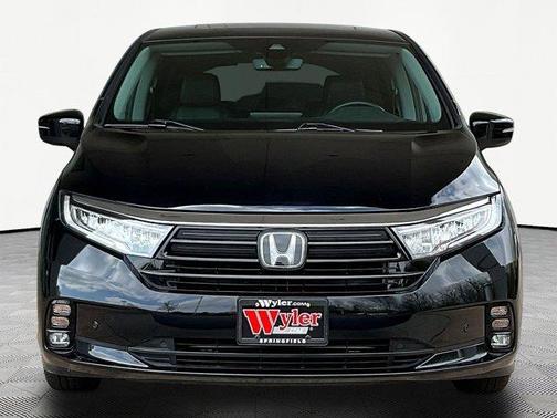 Crystal Black Pearl 2023 Honda Odyssey Touring