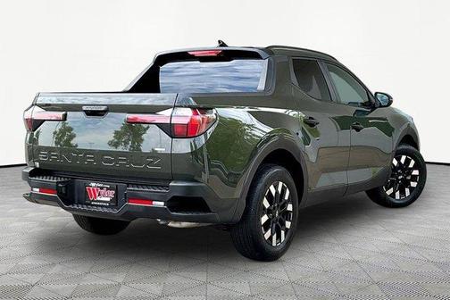 Green 2025 Hyundai SANTA CRUZ SEL