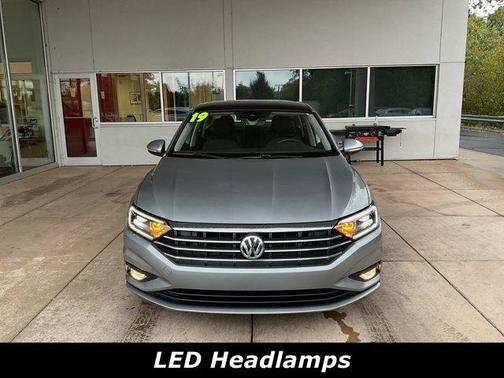 2019 Volkswagen Jetta 1.4T SEL Premium