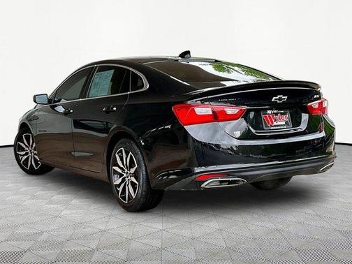 Mosaic Black Metallic 2024 Chevrolet Malibu RS