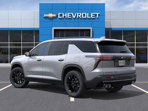 Sterling Gray Metallic 2026 Chevrolet Traverse LT
