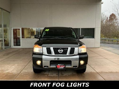 2015 Nissan Titan SV