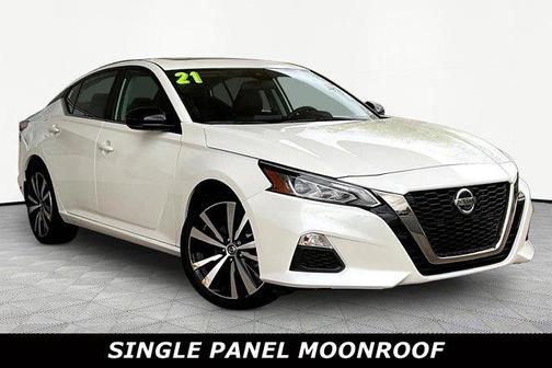 White 2021 Nissan Altima 2.5 SR