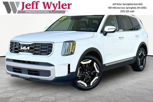 Glacial White Pearl 2023 Kia Telluride S