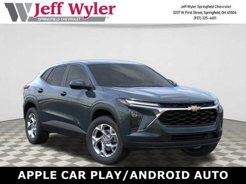 2025 Chevrolet Trax LS