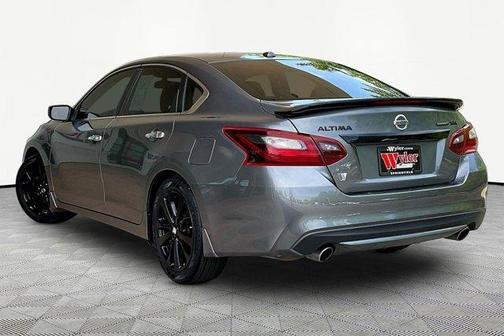 Gun Metallic 2018 Nissan Altima 2.5 SR