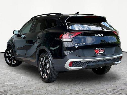 Ebony Black 2023 Kia Sportage X-Line