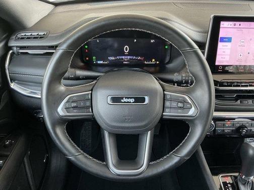 2022 Jeep Compass Altitude