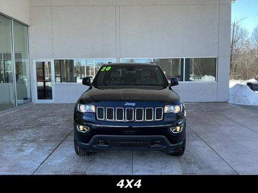 2020 Jeep Grand Cherokee Laredo