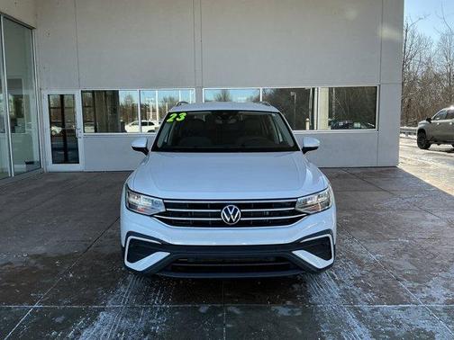 2023 Volkswagen Tiguan 2.0T SE