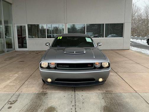 2014 Dodge Challenger R/T Plus