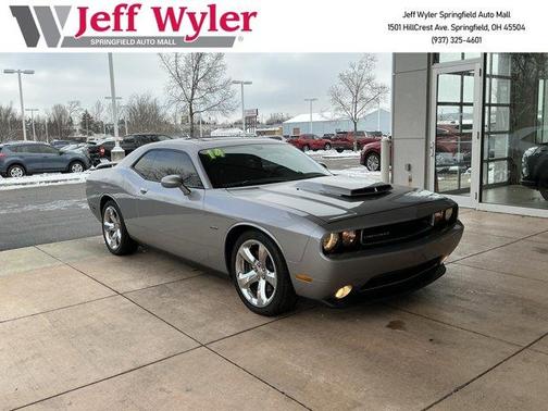 2014 Dodge Challenger R/T Plus