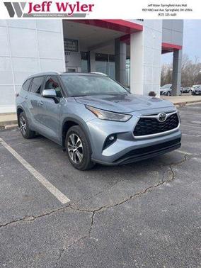 2024 Toyota Highlander XLE