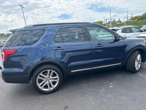 Blue 2017 Ford Explorer XLT