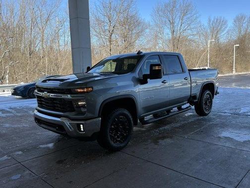 2025 Chevrolet Silverado 3500 LT