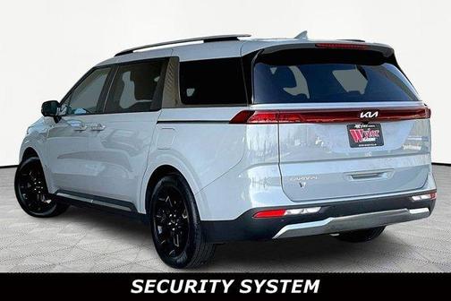 Ceramic Silver 2024 Kia Carnival SX