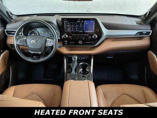 2021 Toyota Highlander Hybrid Platinum