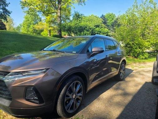 Metallic 2019 Chevrolet Blazer Premier
