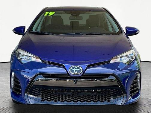 Blue Crush Metallic 2019 Toyota Corolla SE