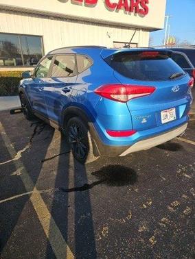 2017 Hyundai TUCSON Night