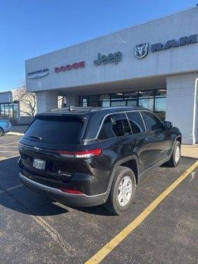 2023 Jeep Grand Cherokee Laredo