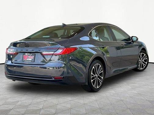 UNDERGROUND 2026 Toyota Camry LE