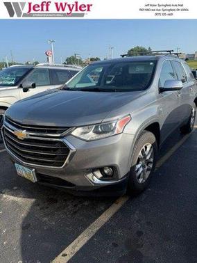 Satin Steel Metallic 2019 Chevrolet Traverse LT Leather