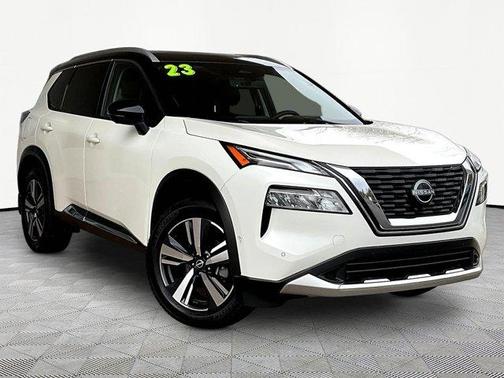 2 Tone White / Black Roof 2023 Nissan Rogue Platinum