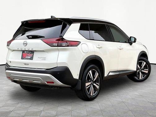 2 Tone White / Black Roof 2023 Nissan Rogue Platinum