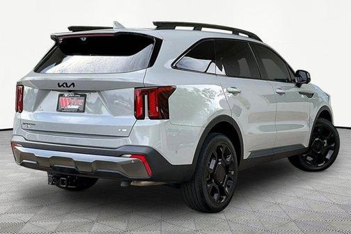 Wolf Gray 2025 Kia Sorento SX Prestige