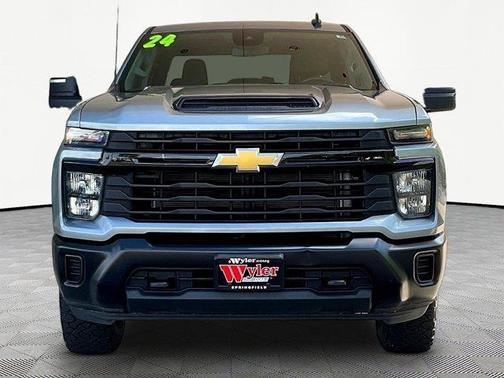 Sterling Gray Metallic 2024 Chevrolet Silverado 2500 WT